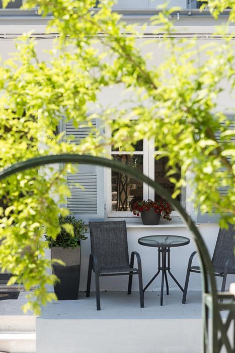 Hb Hotel Benitsa Бенитсес Экстерьер фото
